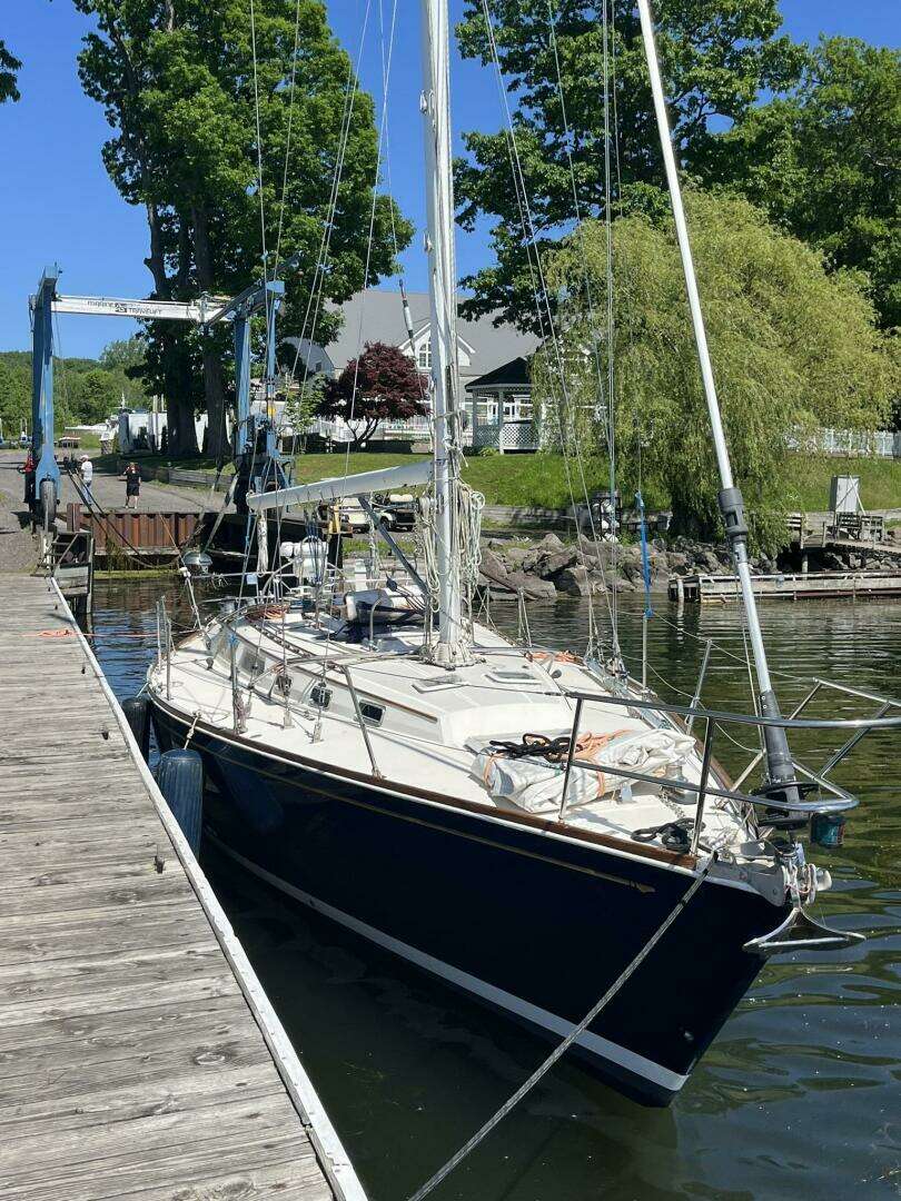 1987 Sabre Sabre 42-CB - Image 2
