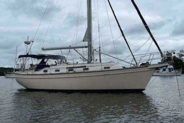 1997 Island Packet 37 - Image 1