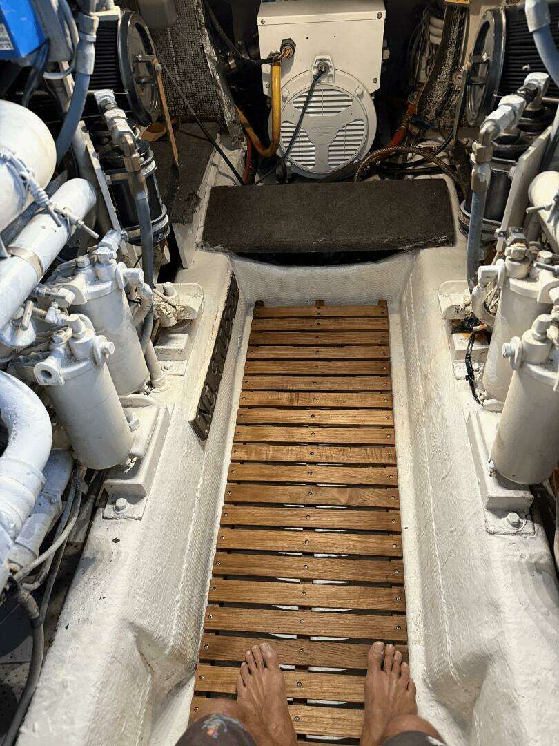 1989 Ocean Yachts 44 Super Sport Custom - Image 26