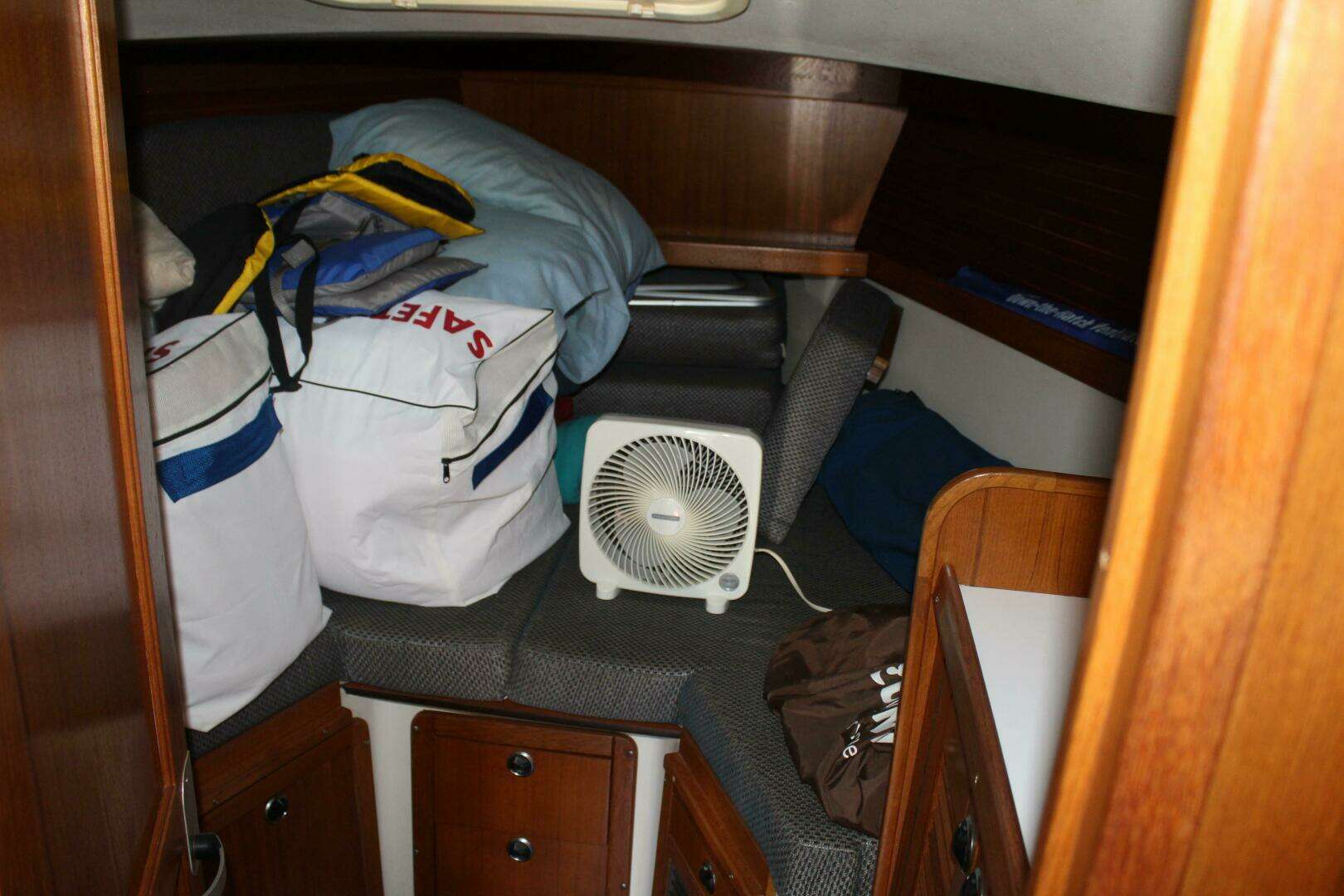 2000 Catalina 36 MkII - Image 19