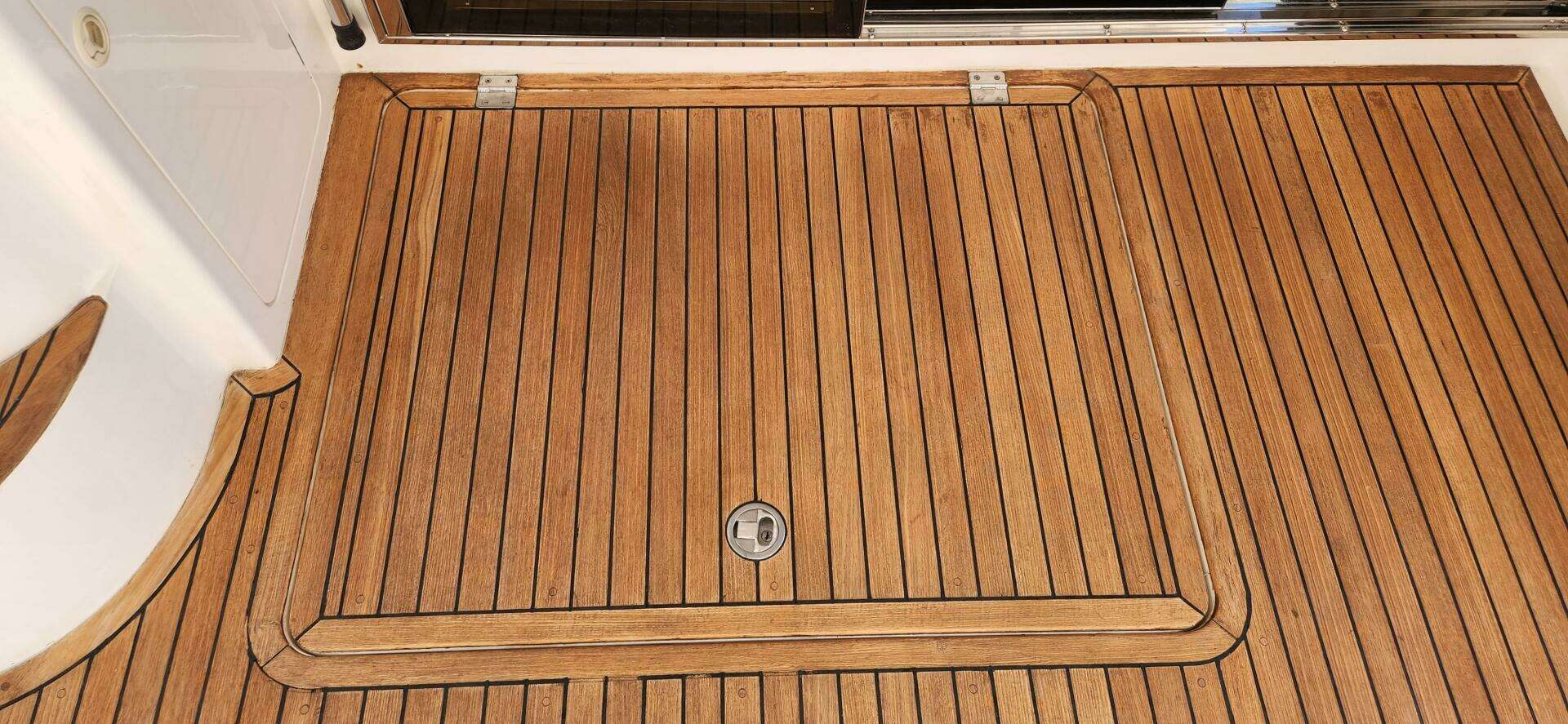 1998 Viking Princess Sport Cruiser - Image 90
