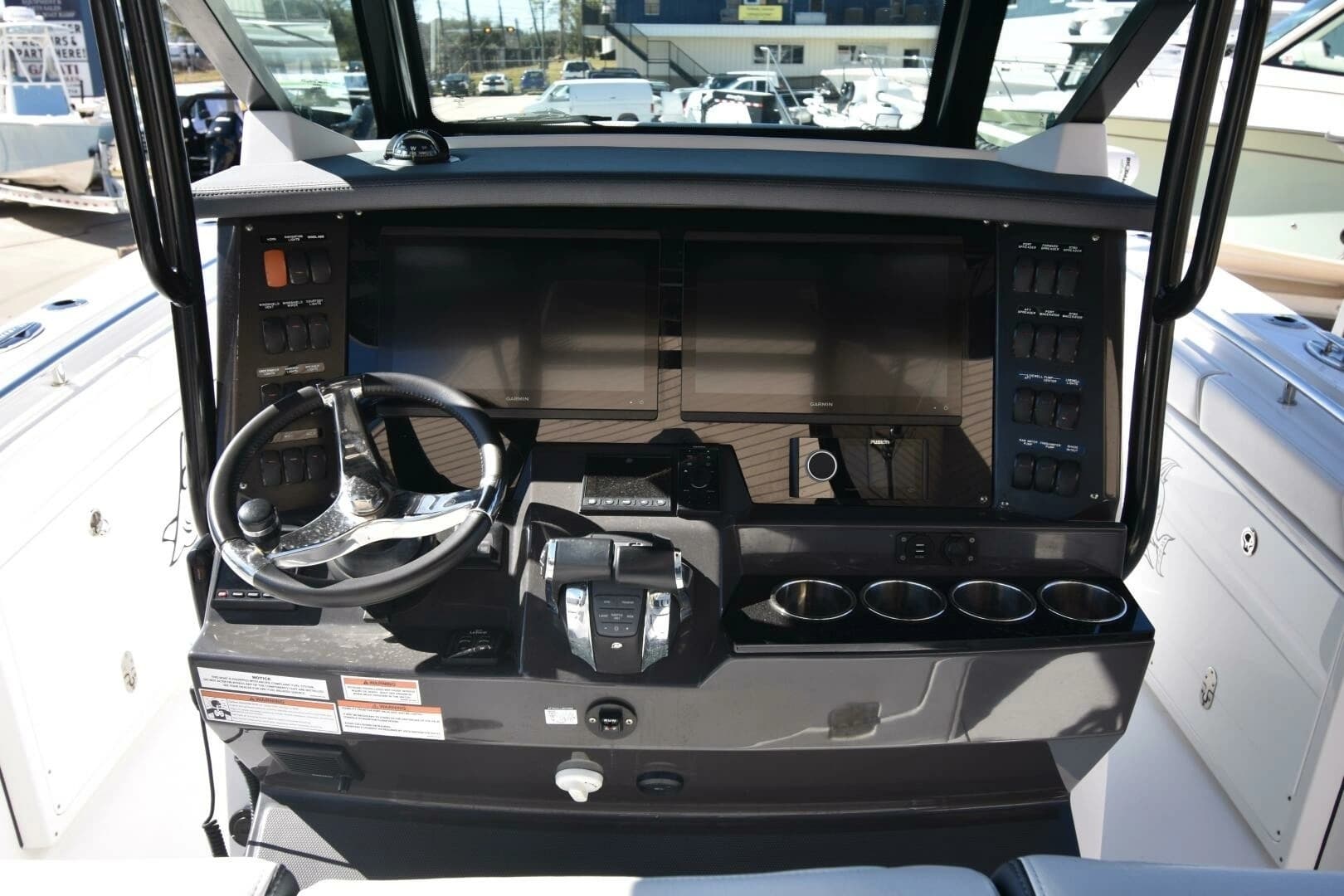 2021 Blackfin 332 - Image 3