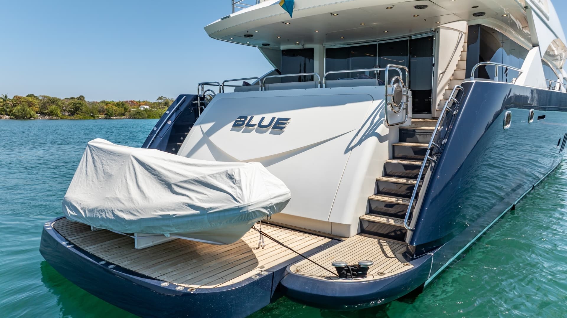 2010 Sunseeker 34 Metre Yacht - Image 11