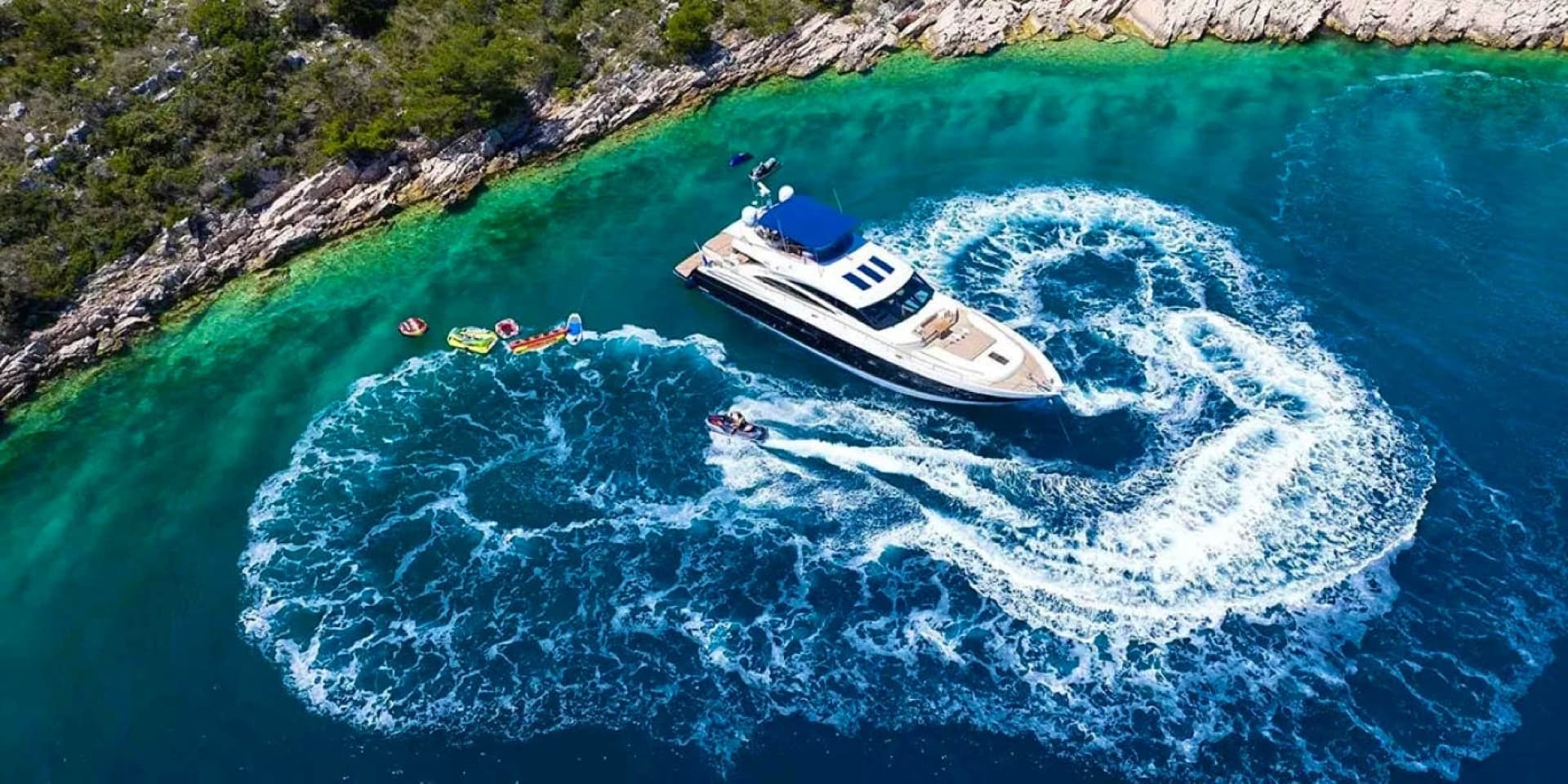 2011 Princess Yachts Princess V85 - Image 19