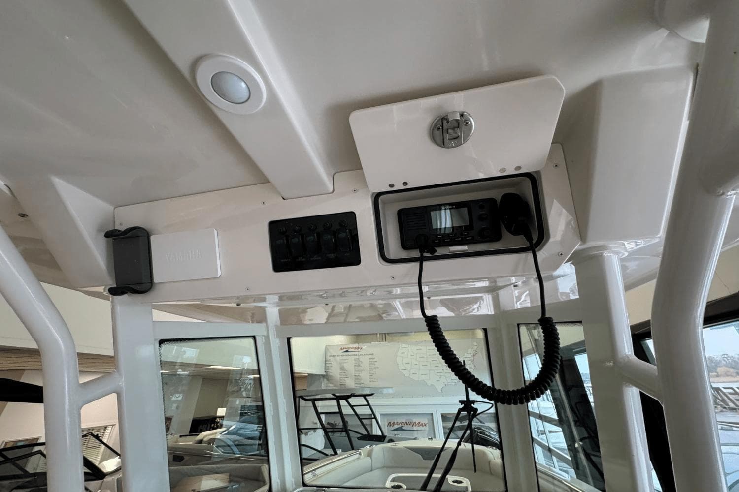 2025 Sailfish 272 CC - 26