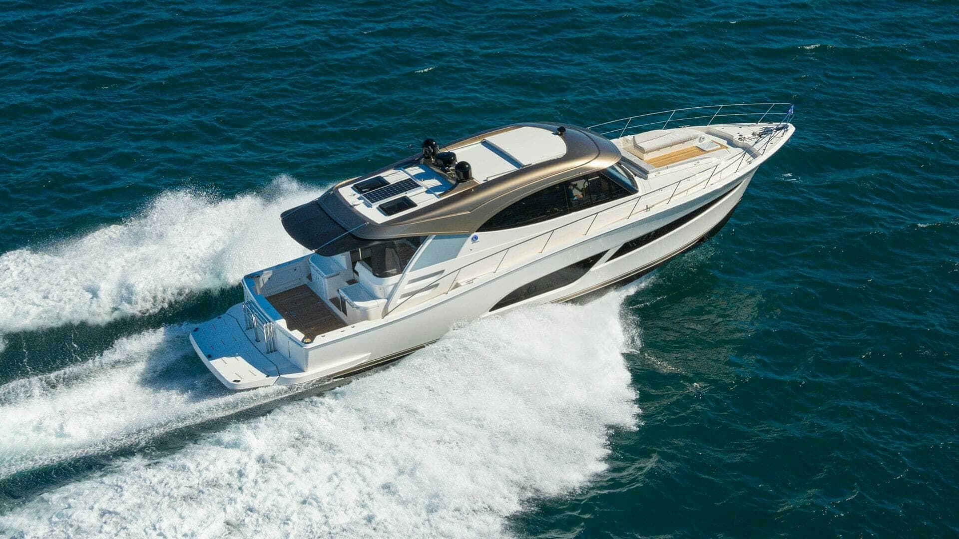 2026 Riviera 585 SUV - Image 3