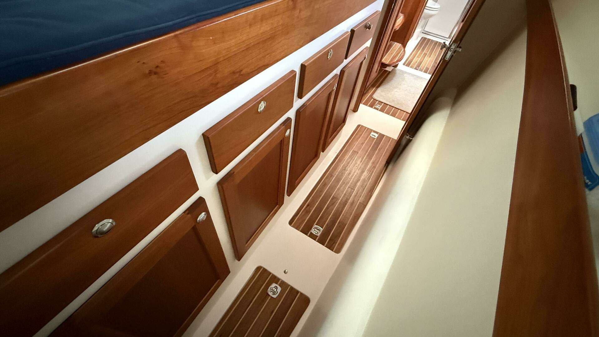2014 Maine Cat P44 - Image 82