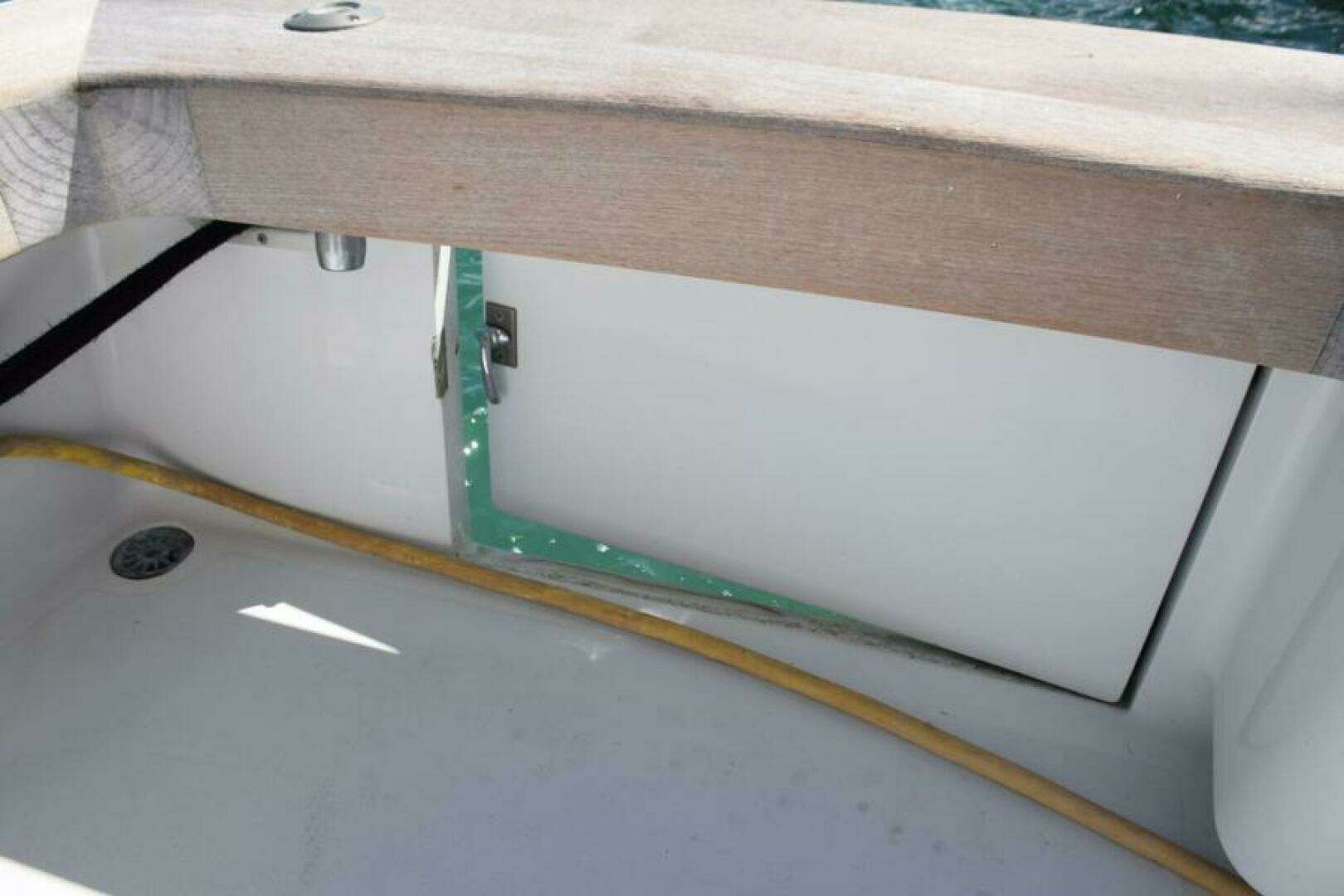 1990 Sunny Briggs Flybridge Sportfish - Image 29