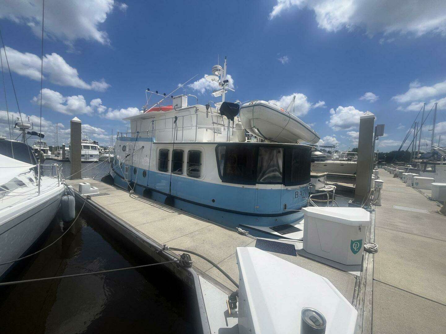 2001 Great Harbour GH47 - Image 4