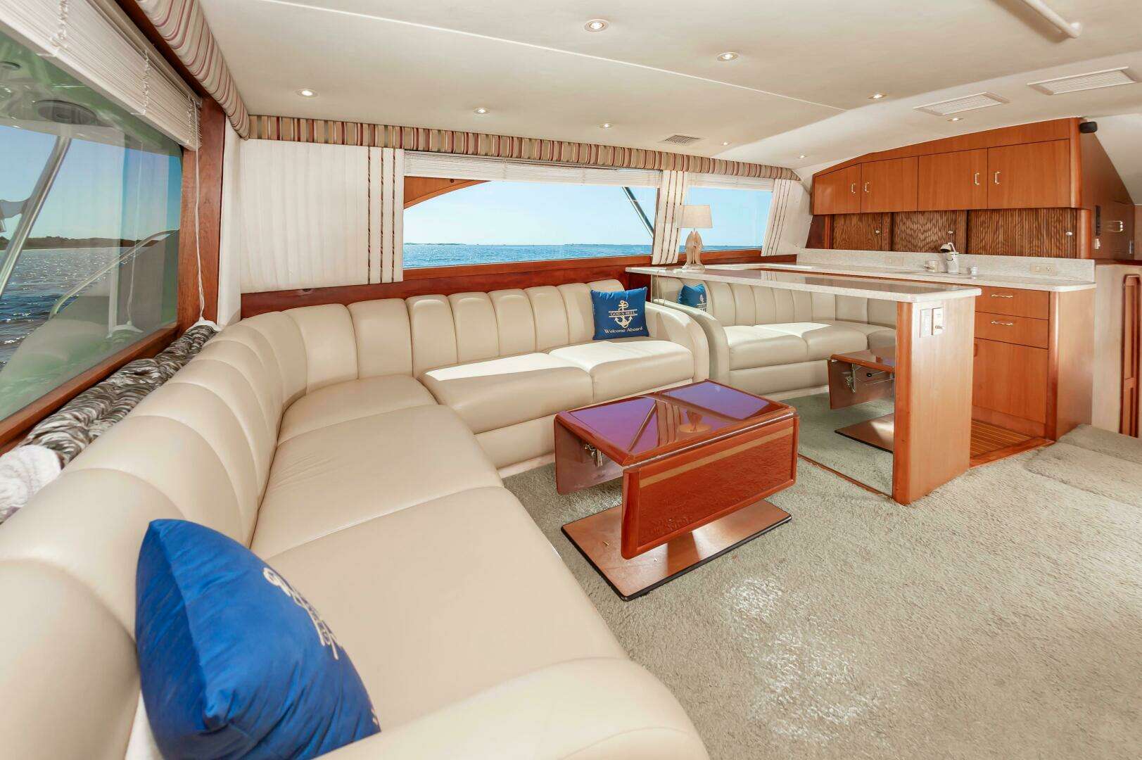 2000 Ocean 48 Supersport - Image 24
