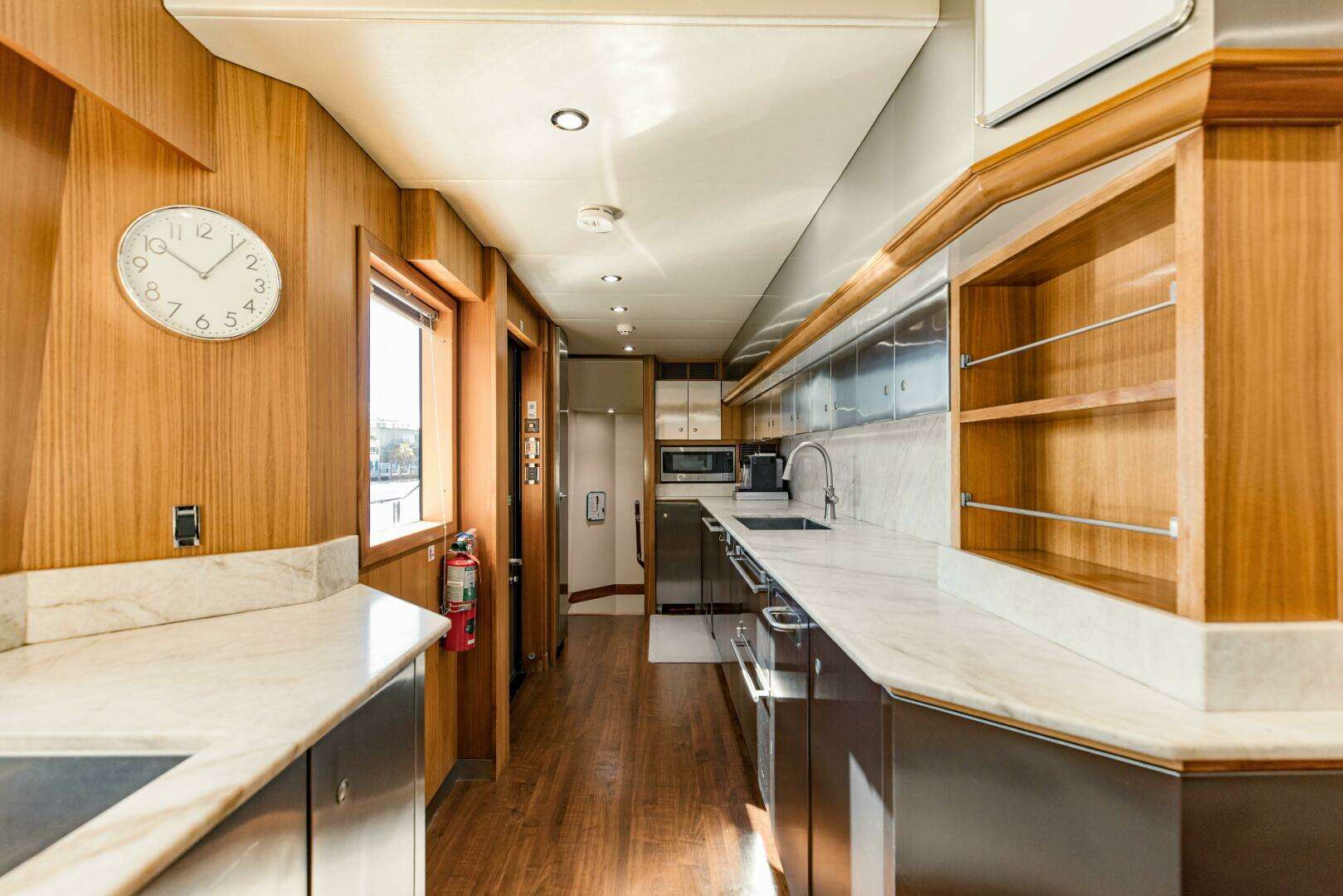 2006 Palmer Johnson Motor Yacht - Image 29