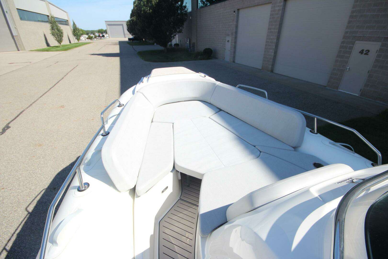 2024 Zodiac Medline 9 NEO - Image 63