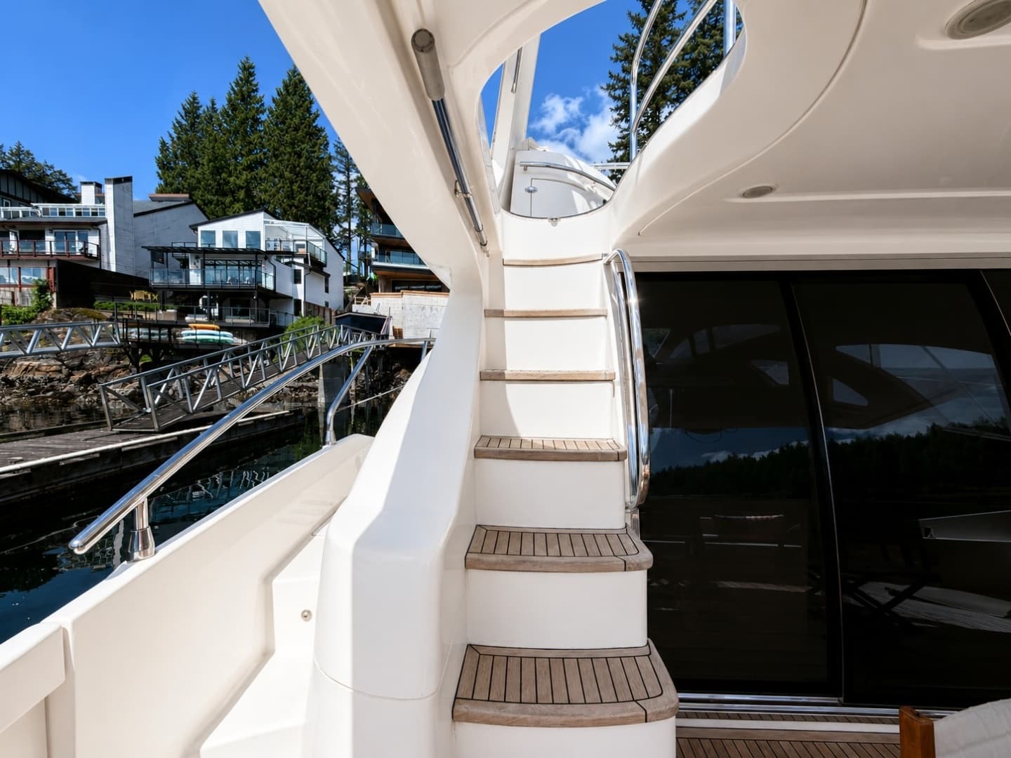 2005 Azimut Fly 62 - Image 33