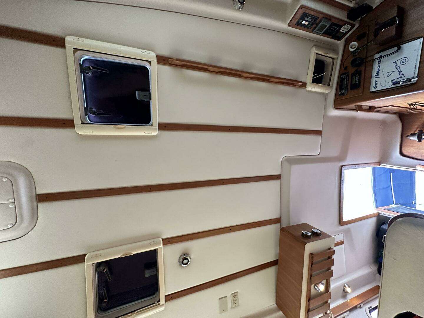 2008 Catalina Morgan 440 - Image 18