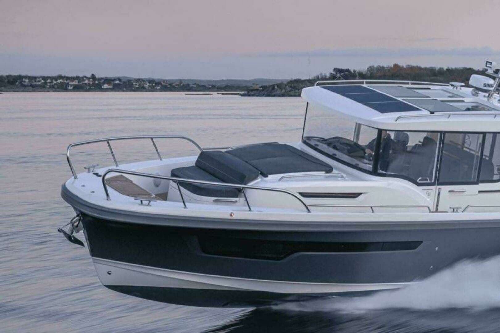 2025 Nimbus Commuter 11 - Image 2