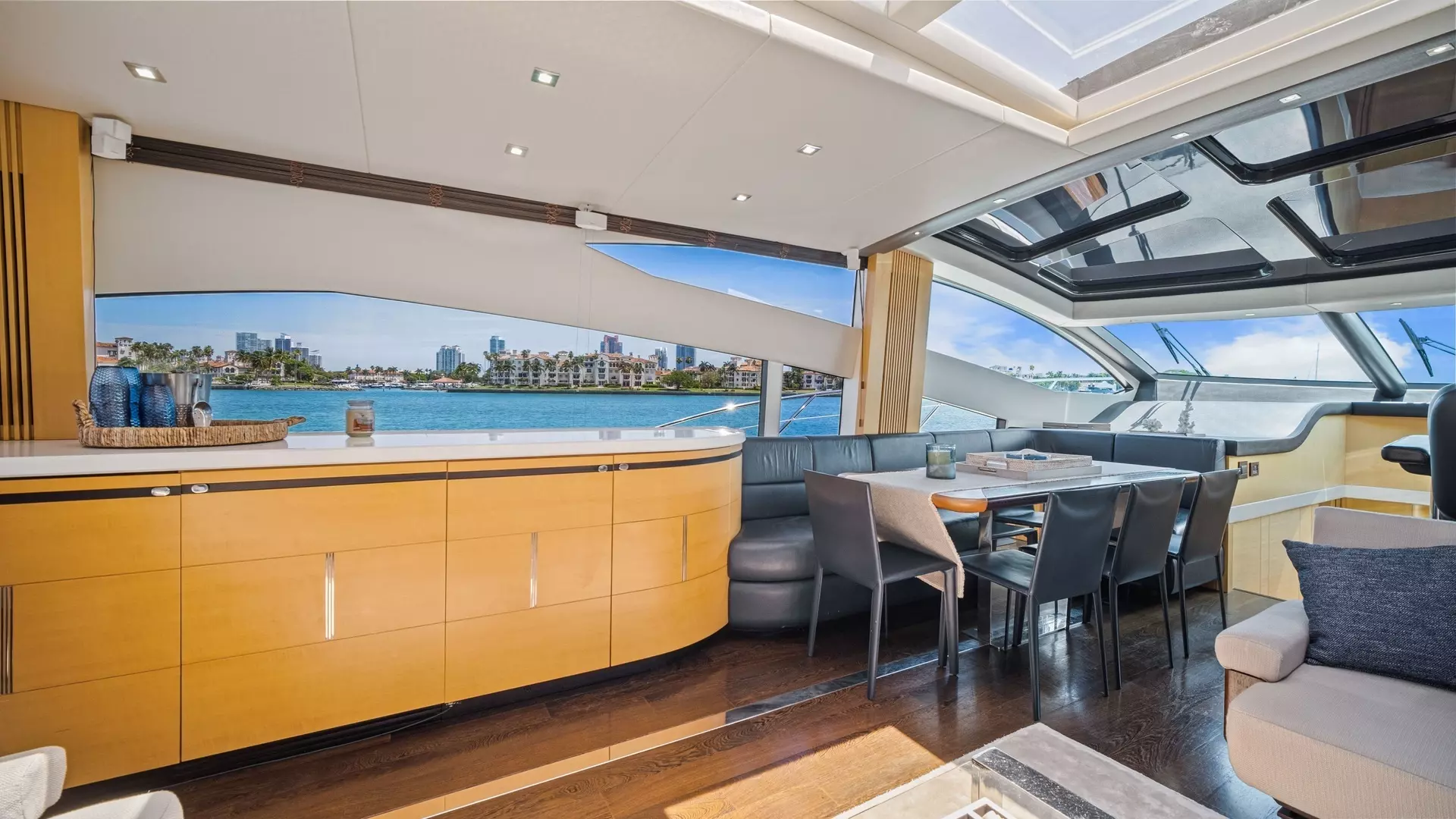 2013 Sunseeker 80 Predator - Image 25