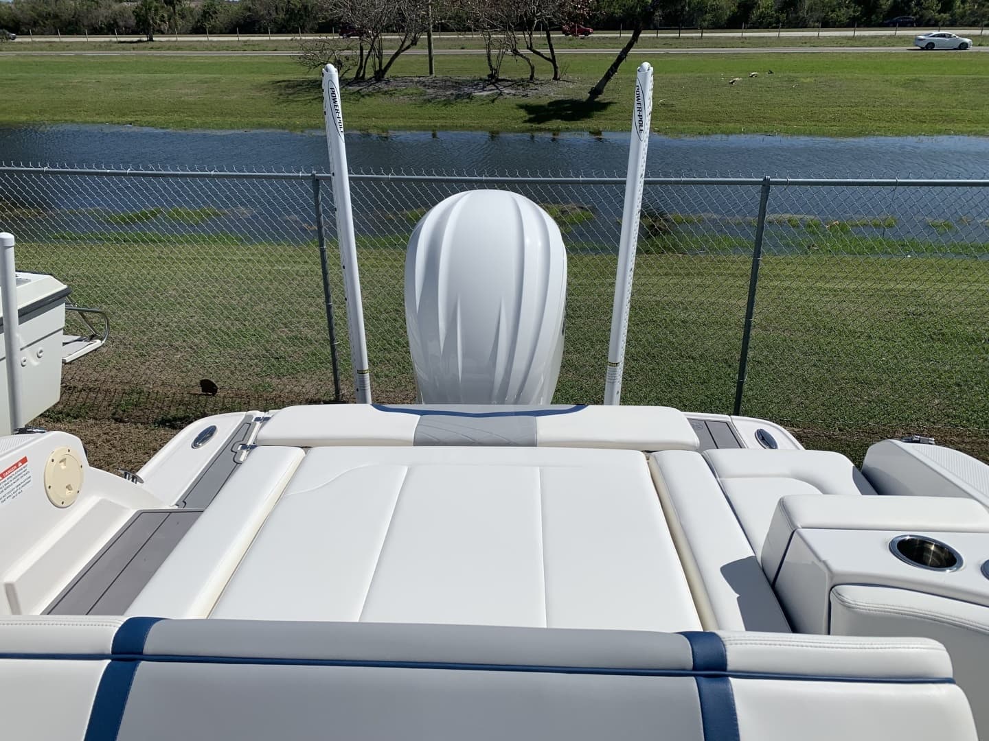 2023 Chaparral 270 OSX - Image 8