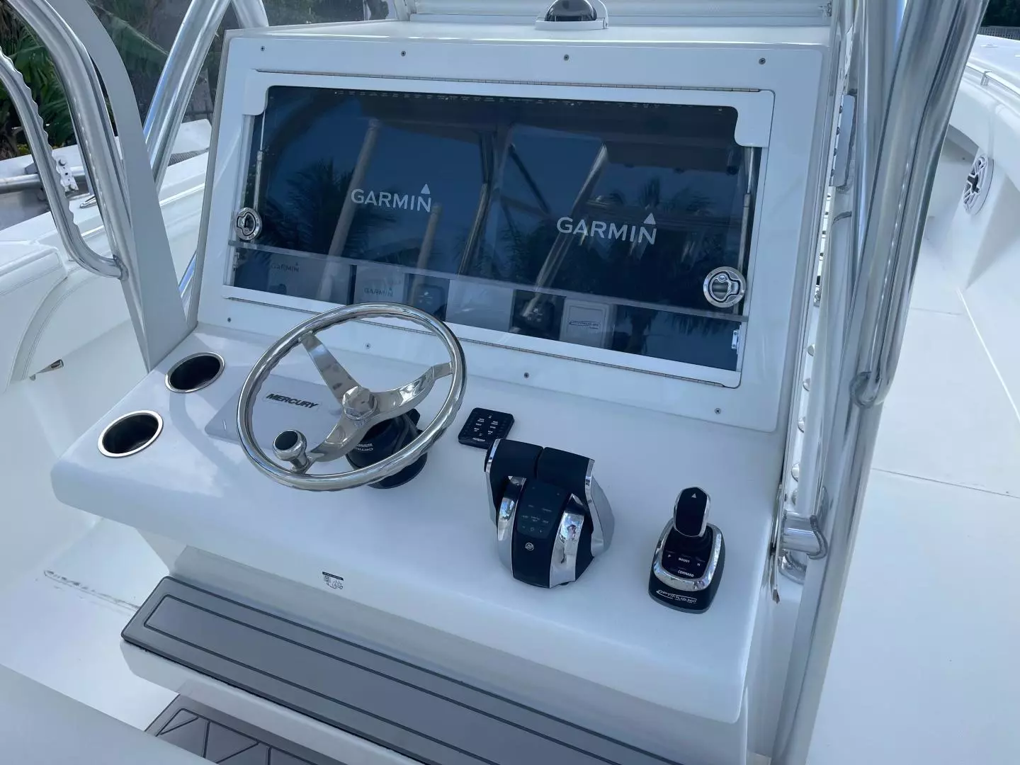 2022 SeaHunter 39 - Image 18