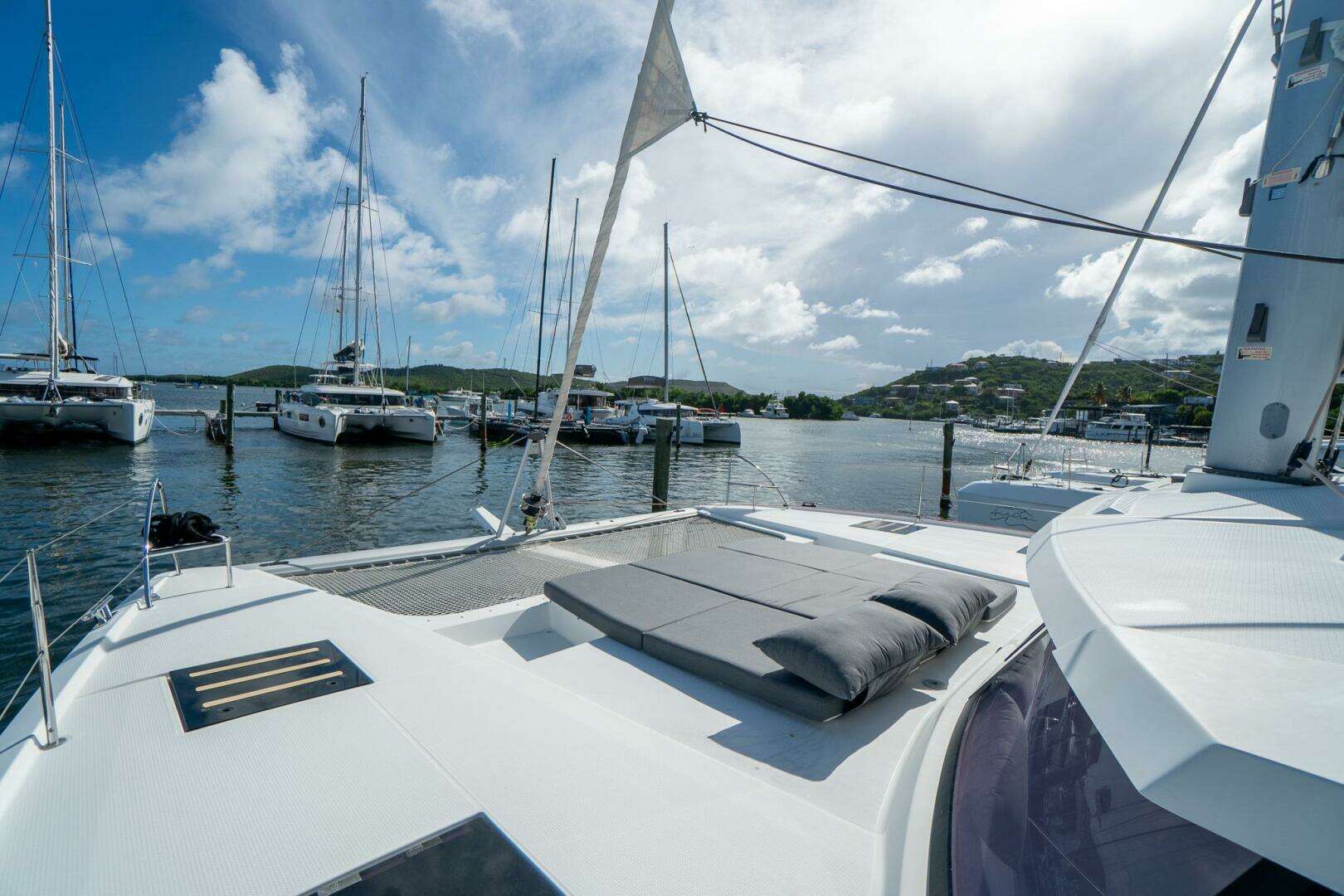 2020 Fountaine Pajot — - Image 7