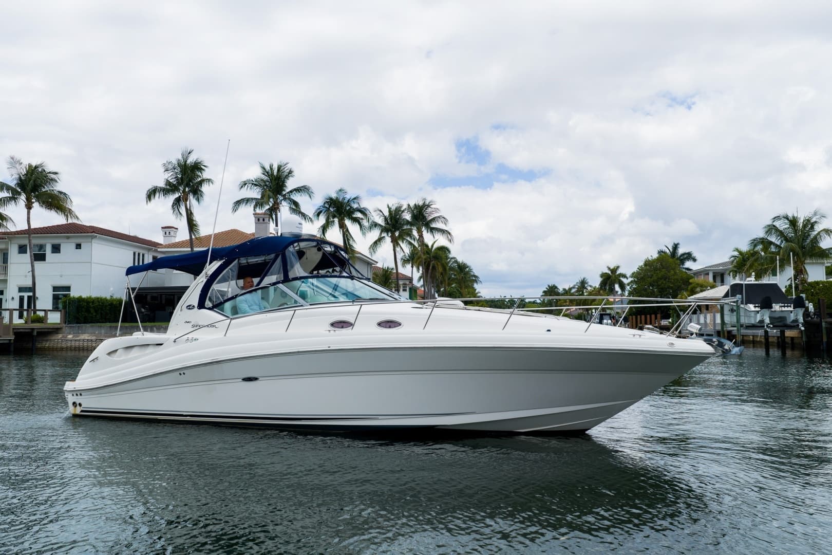 2007 Sea Ray 340 Sundancer - Image 3
