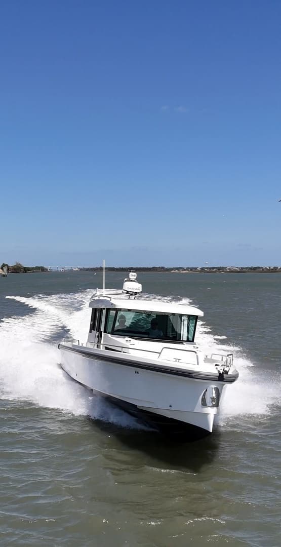 2019 Axopar 37 XC Cross Cabin - Image 2