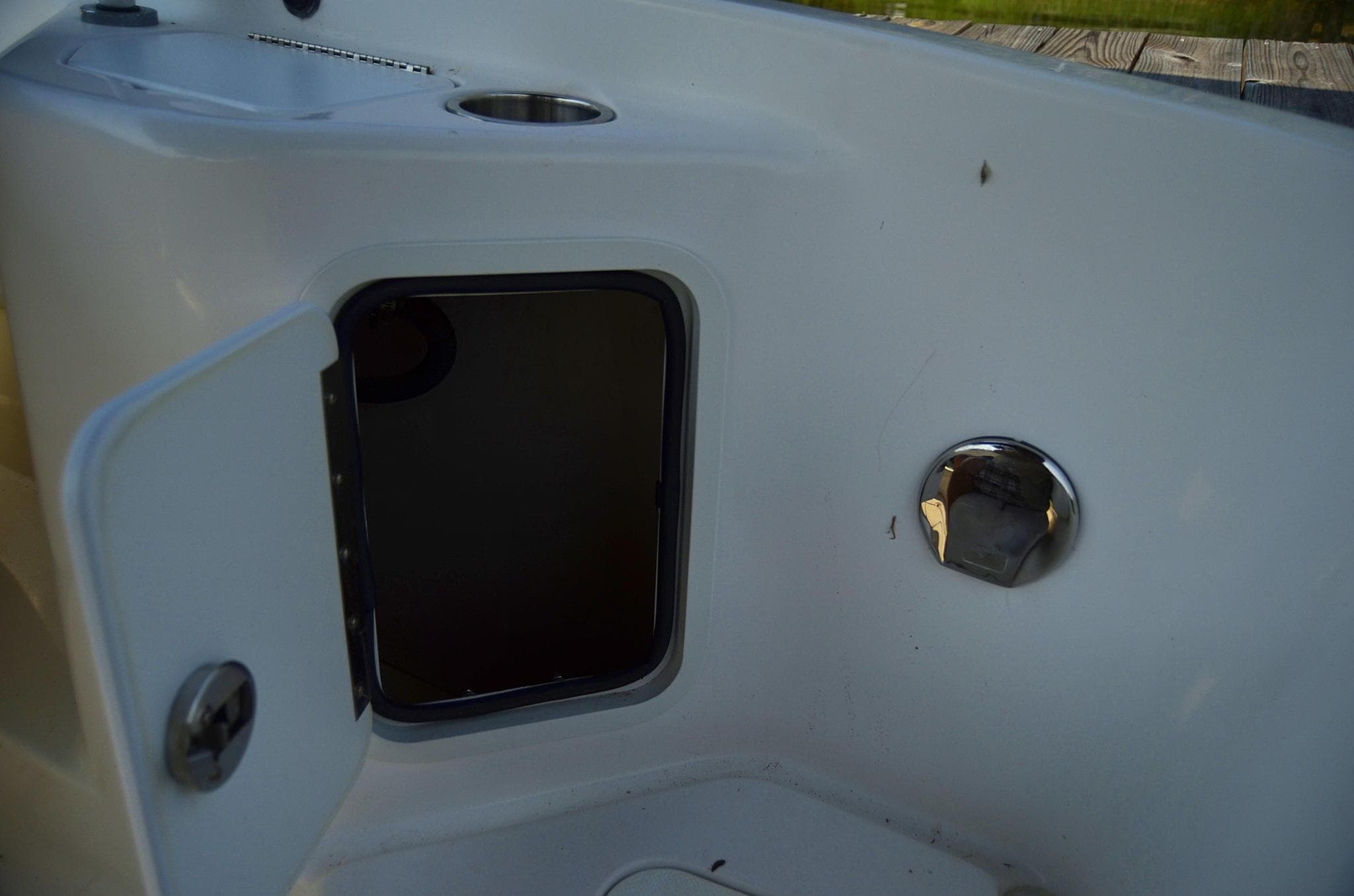 2011 Hurricane SunDeck 217 OB - 50