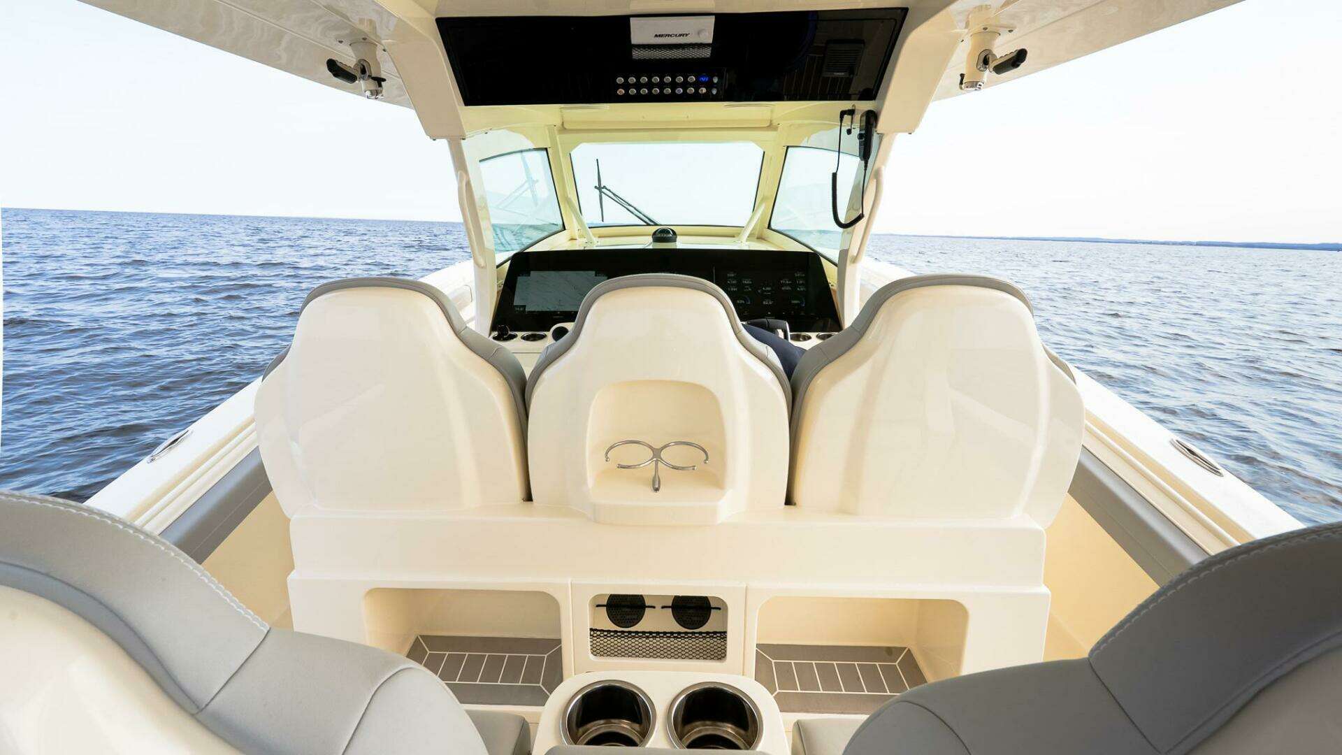 2025 Scout 425 LXF - Image 31