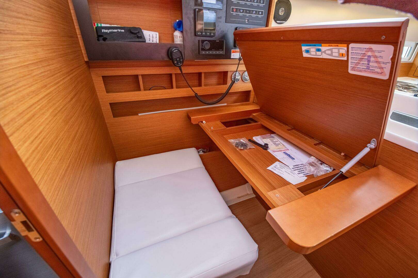 2023 Jeanneau Sun Odyssey 410 - Image 48