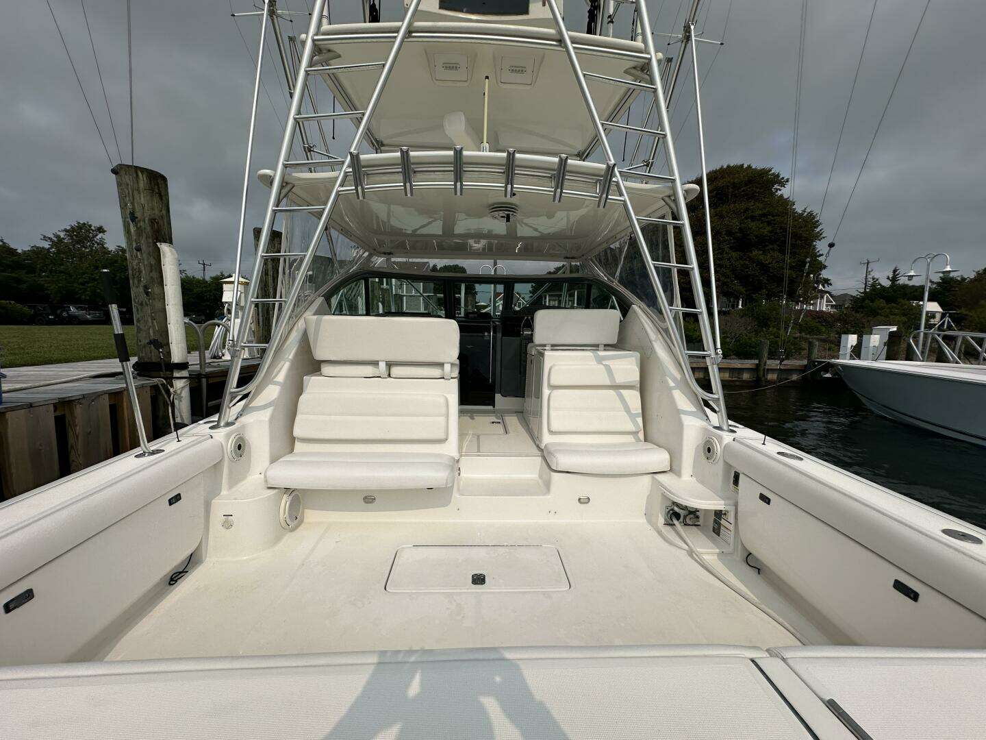 2001 Tiara Yachts 3800 Open - Image 18