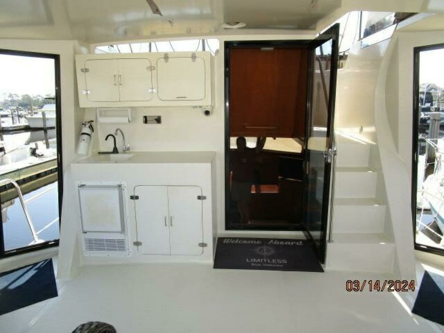 1988 Camargue Cockpit - Image 29