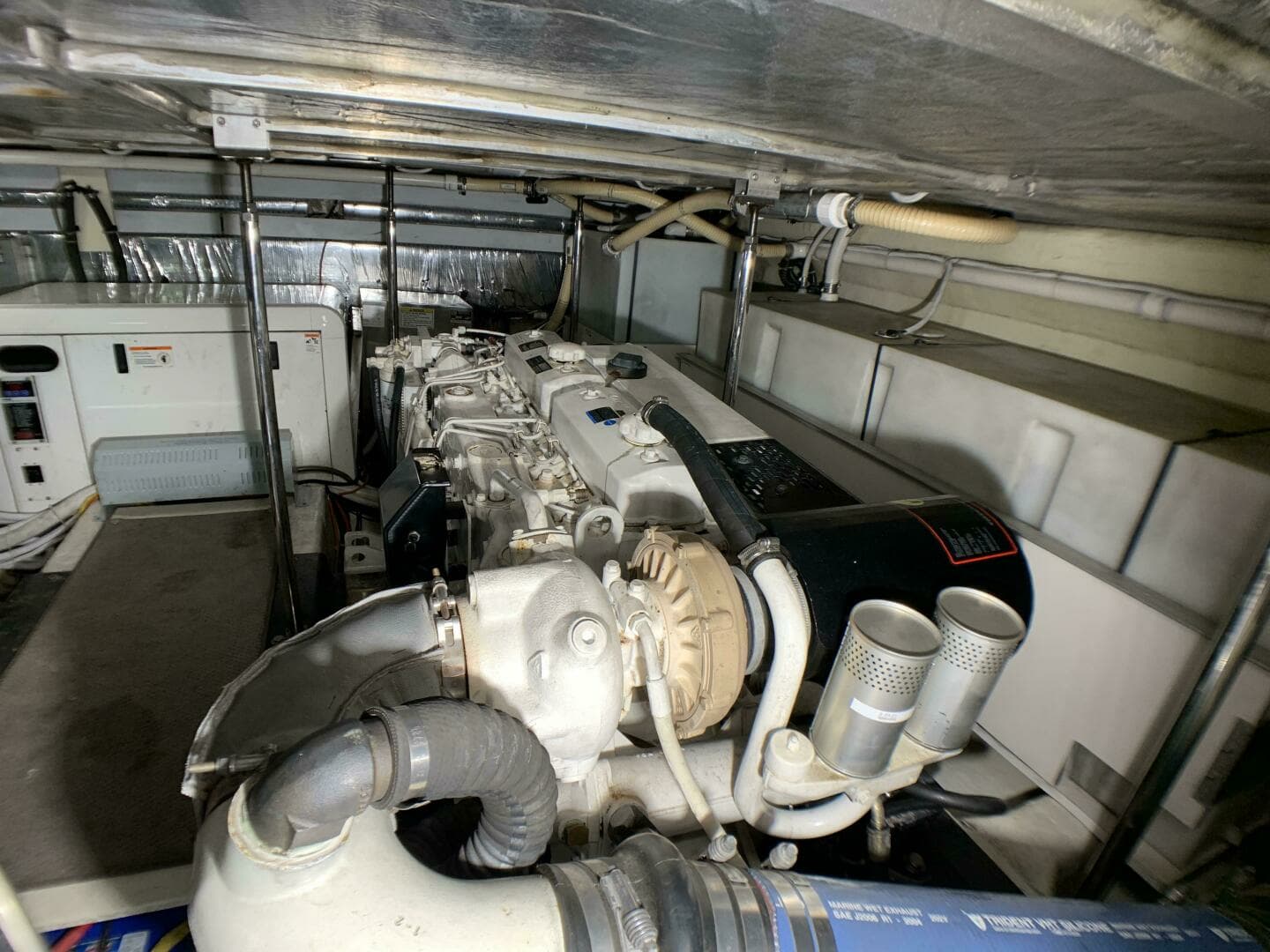 2006 Carver 56 Voyager - Image 46