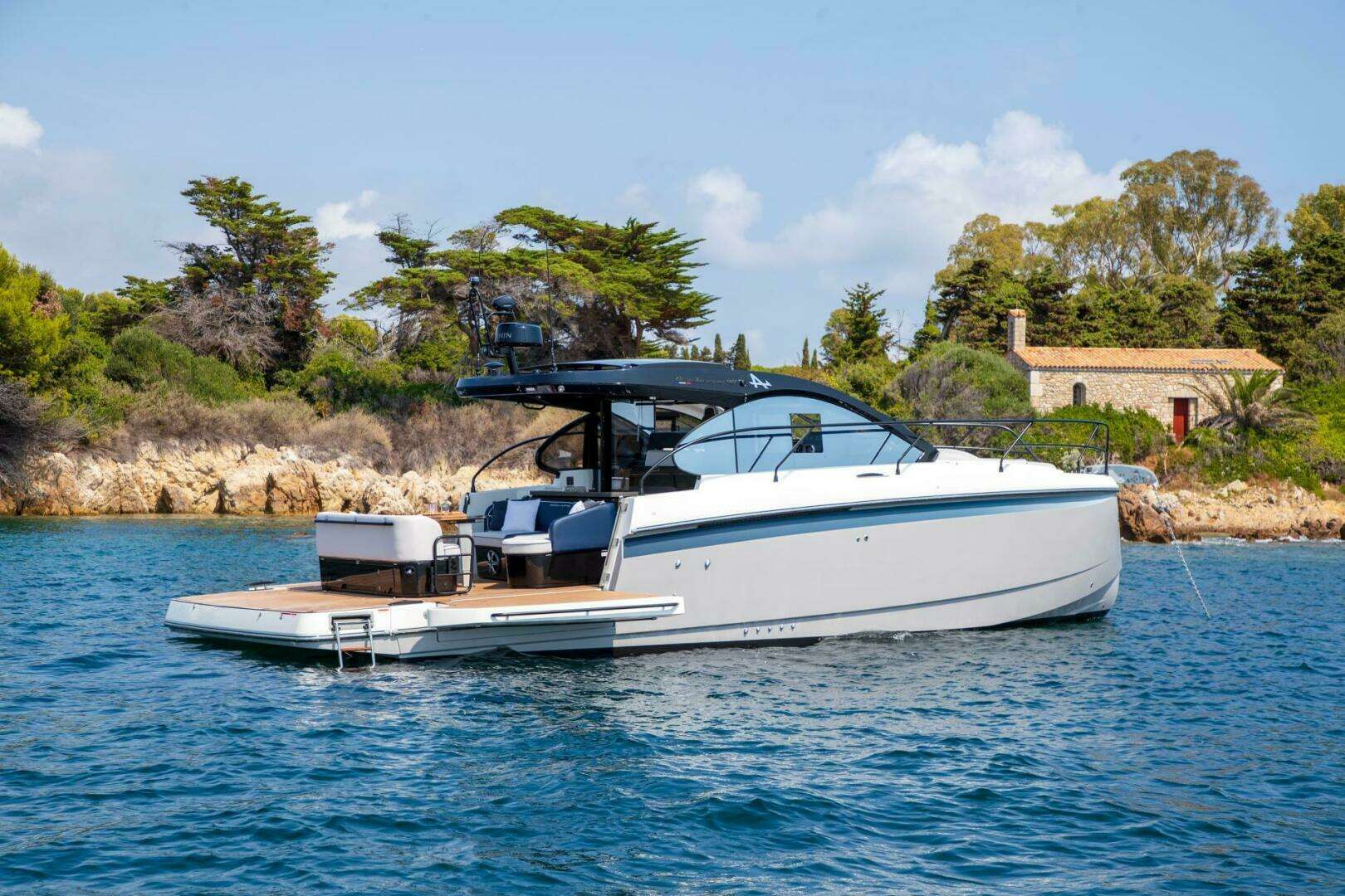 2026 Beneteau Gran Turismo 40 - Image 11