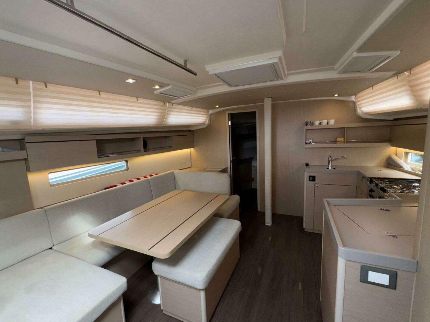 2022 Beneteau Oceanis 40.1 - Image 32