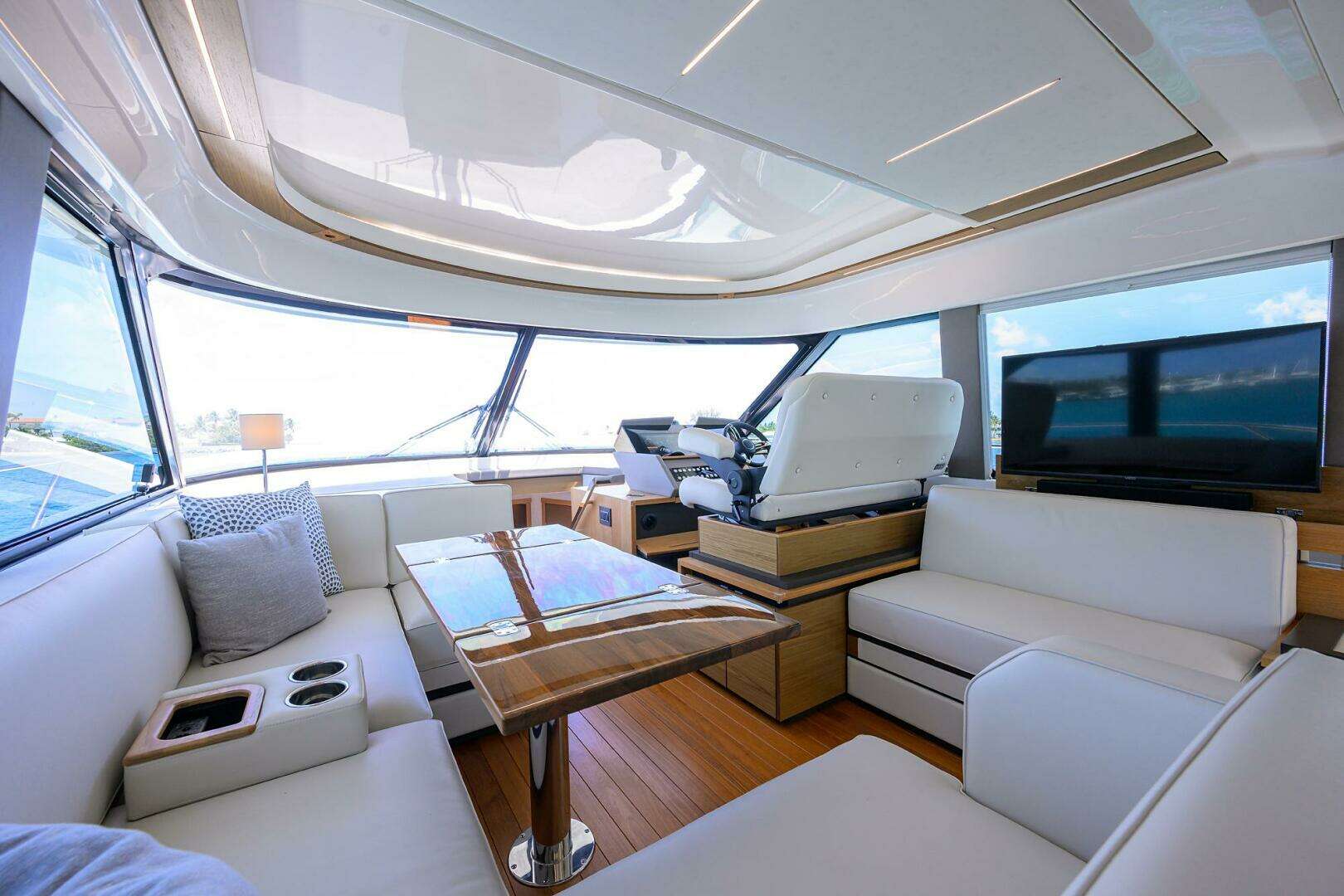 2023 Tiara Yachts C49 - Image 5