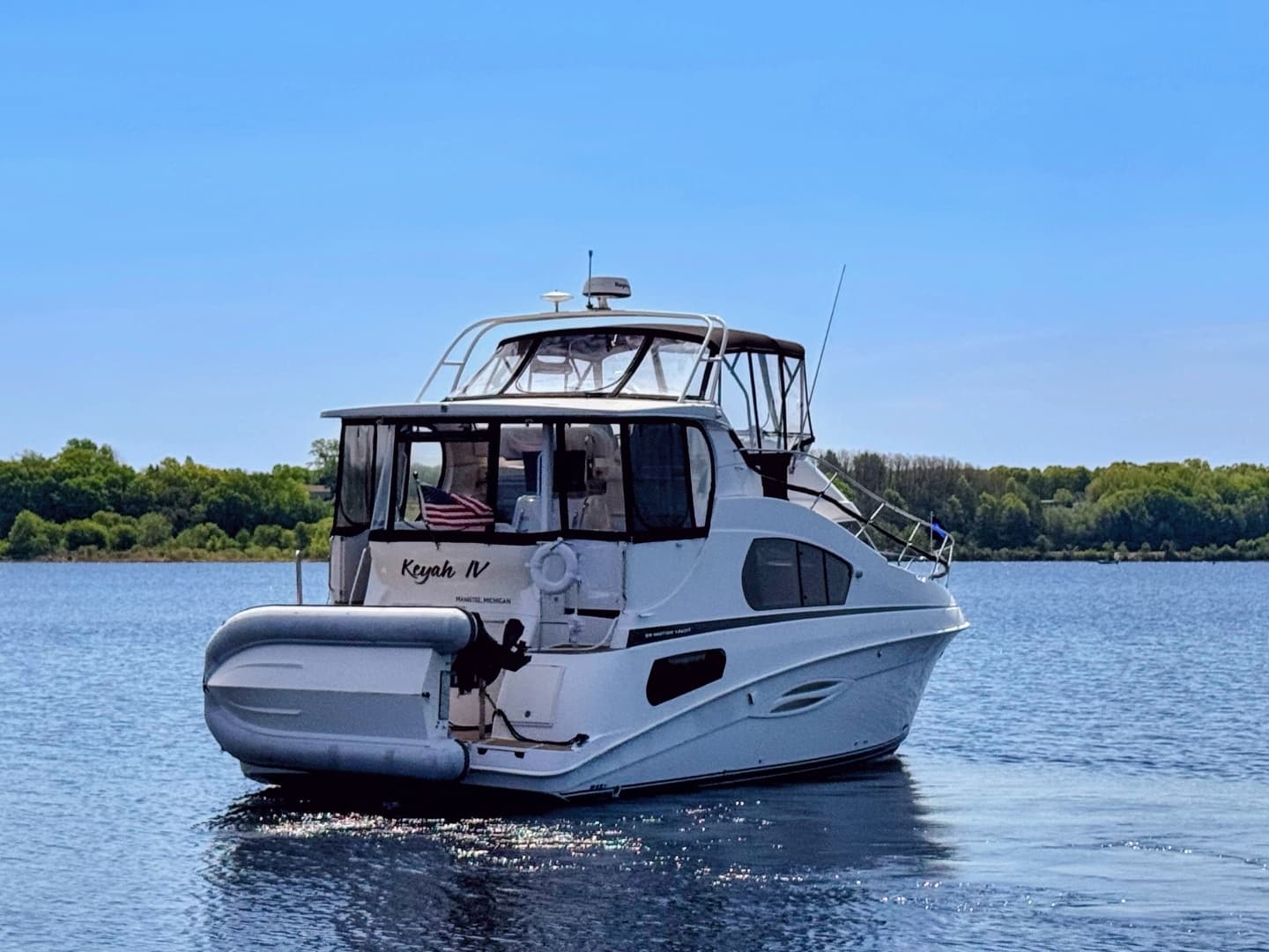 2002 Silverton 39 Motor Yacht - Image 5