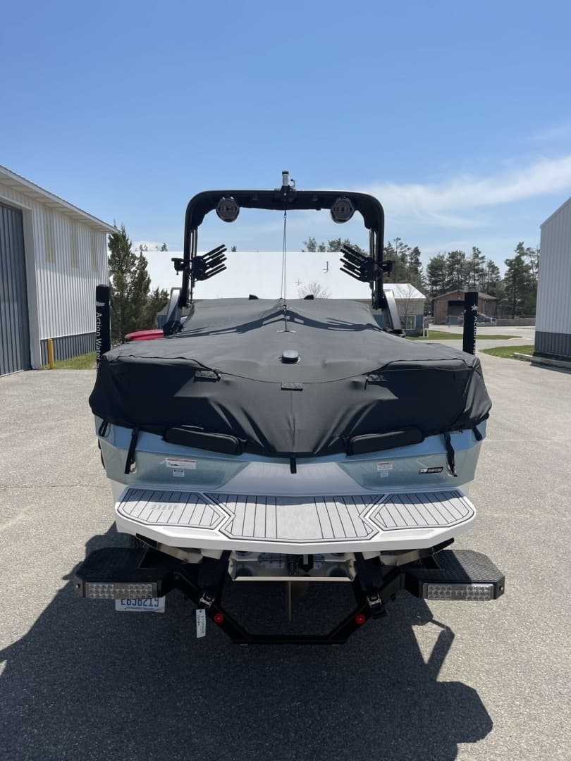 2022 Mastercraft XT24 - Image 30