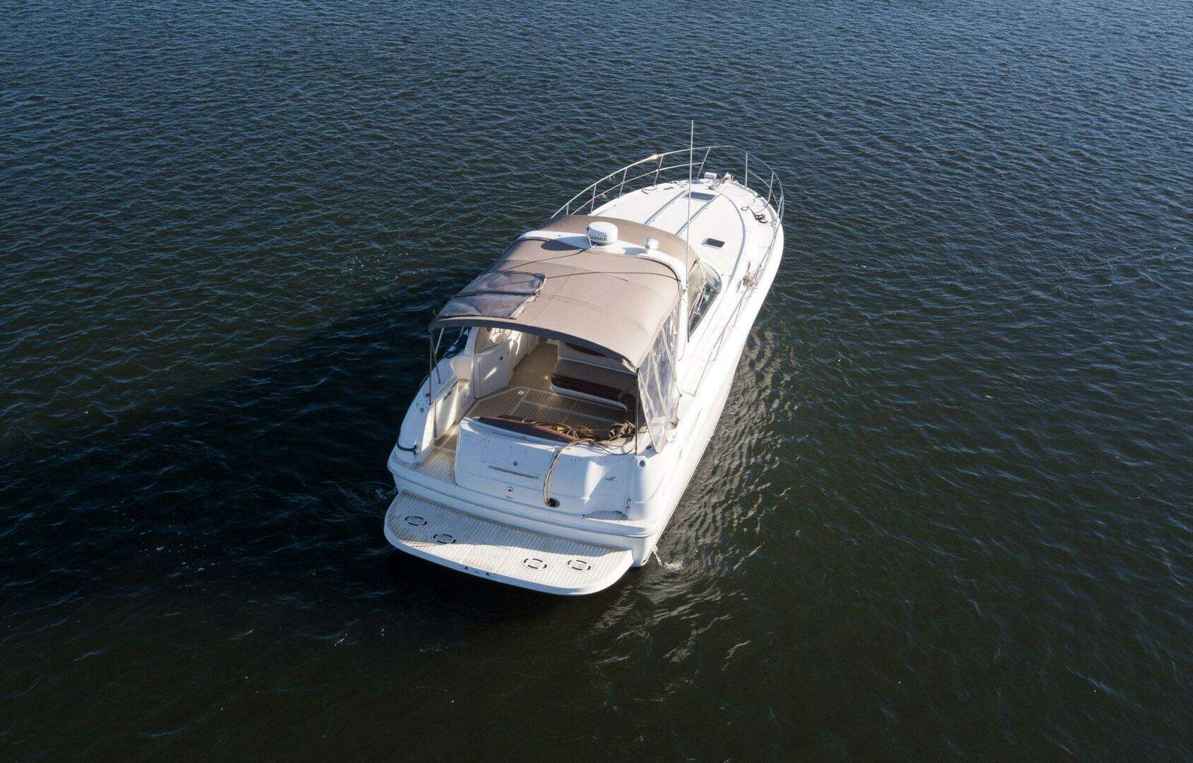 1999 Sea Ray 380 Sundancer - Image 4