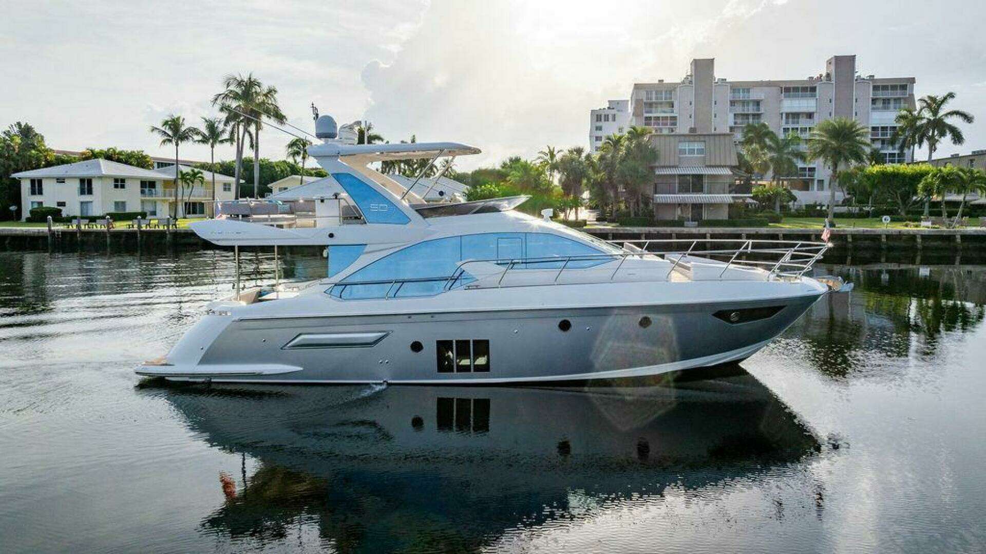 2015 Azimut Fly 50 - Image 10