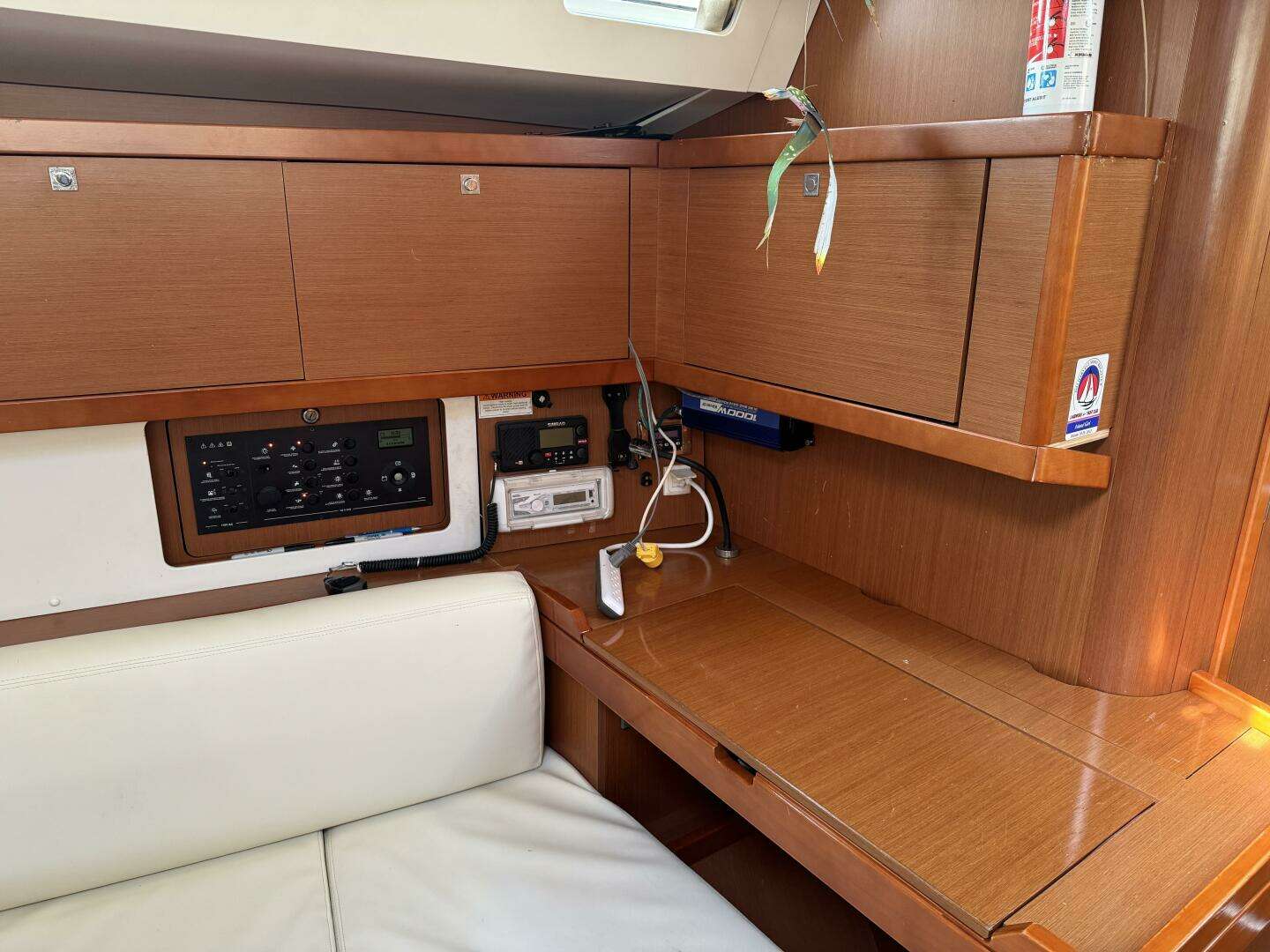 2015 Beneteau Oceanis 45 - Image 17