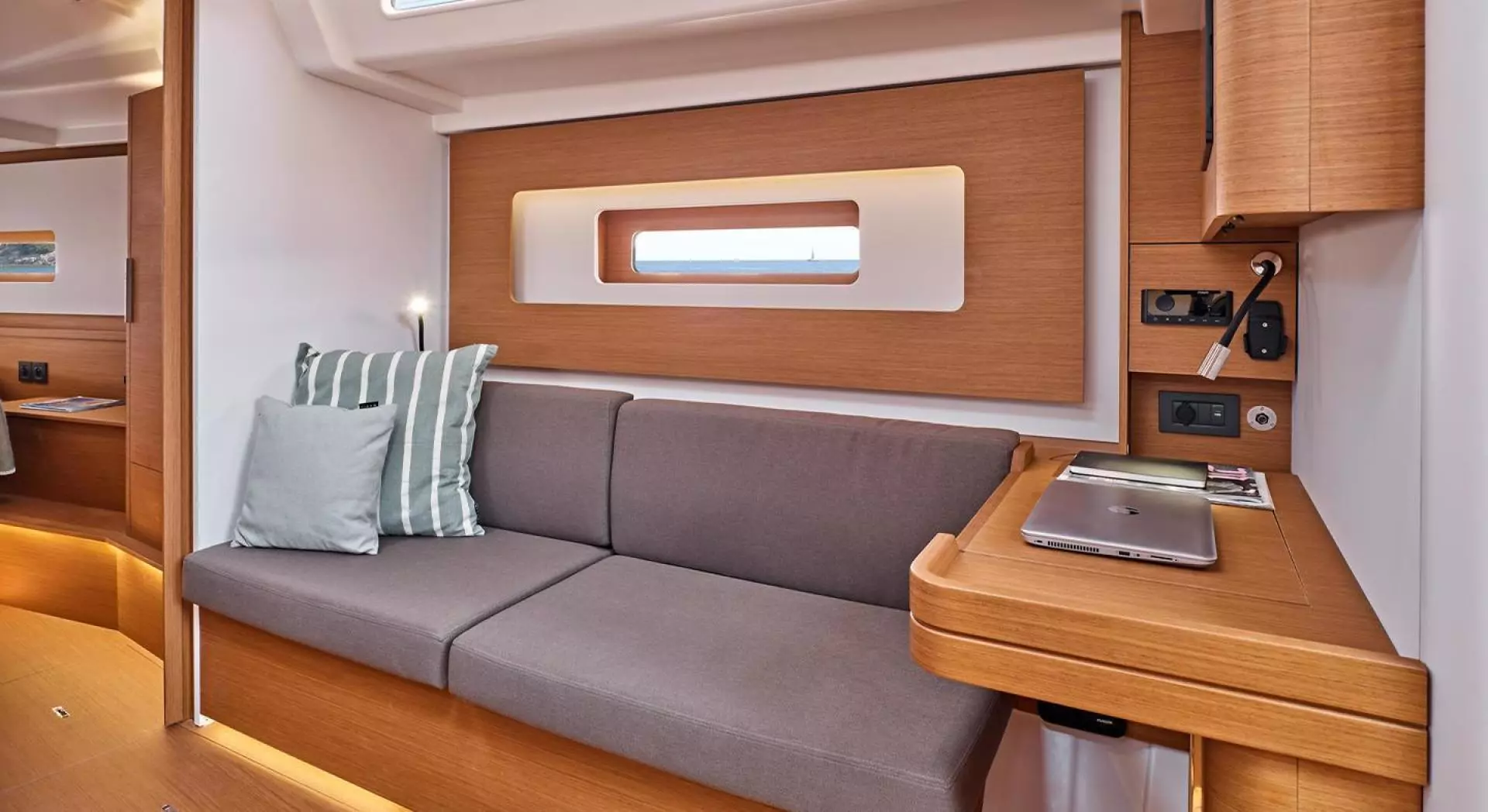 2026 Beneteau First 44 PERFORMANCE - Image 34