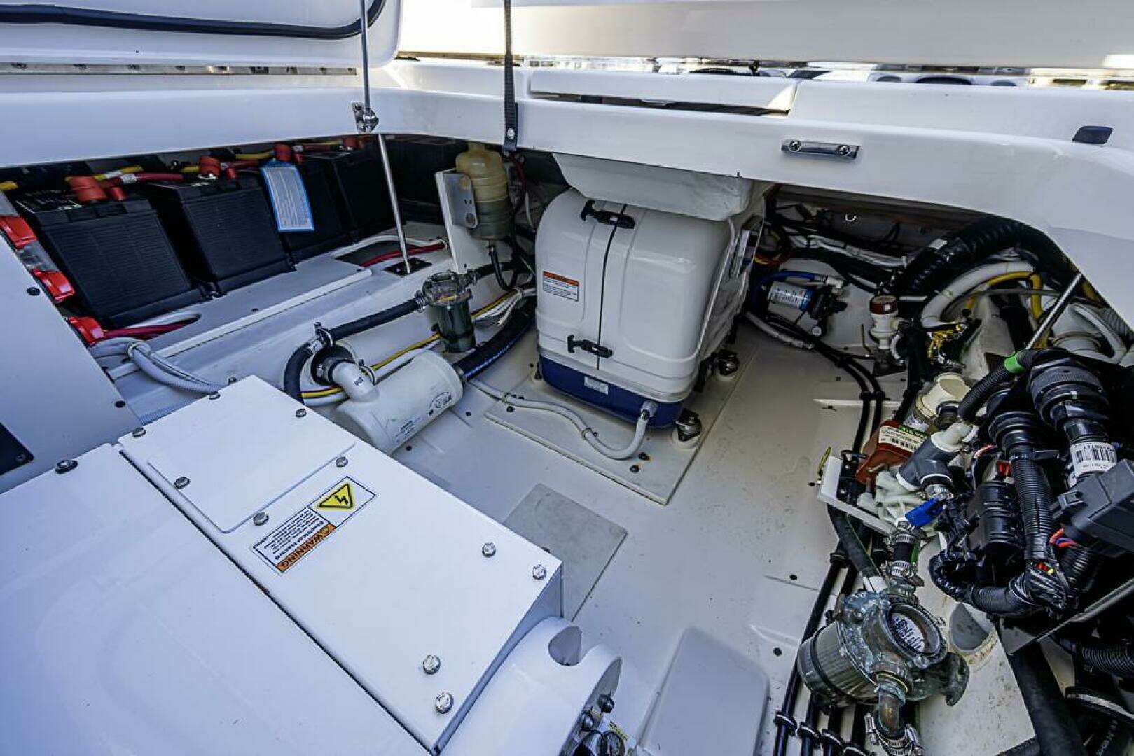 2023 Tiara Yachts 34LS - Image 26