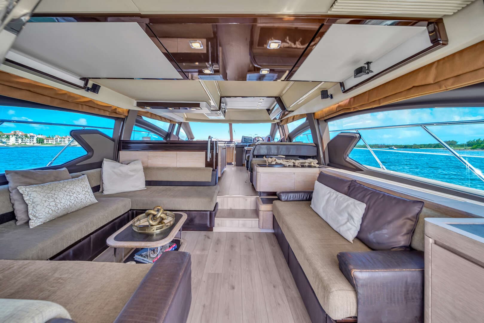 2012 Azimut 64 FLY - Image 50