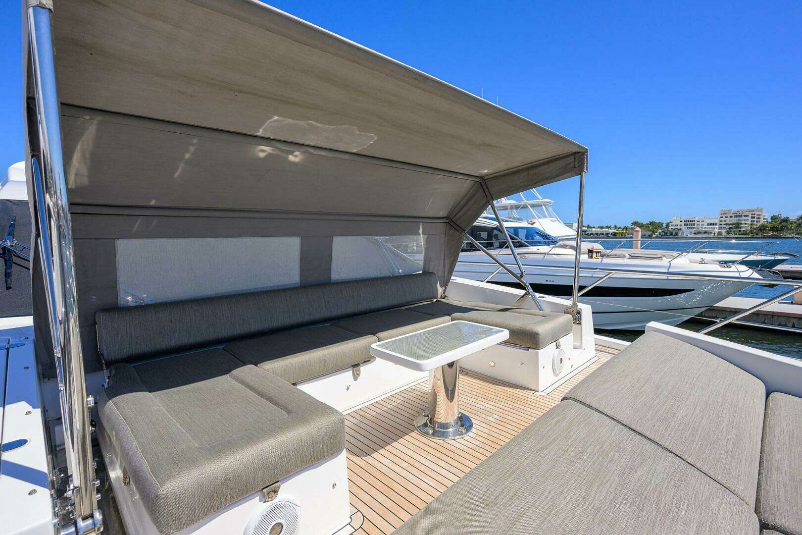 2019 Azimut S7 - Image 50