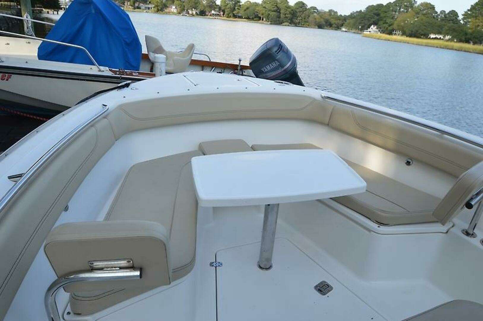 2019 Pursuit S 288 - Image 47