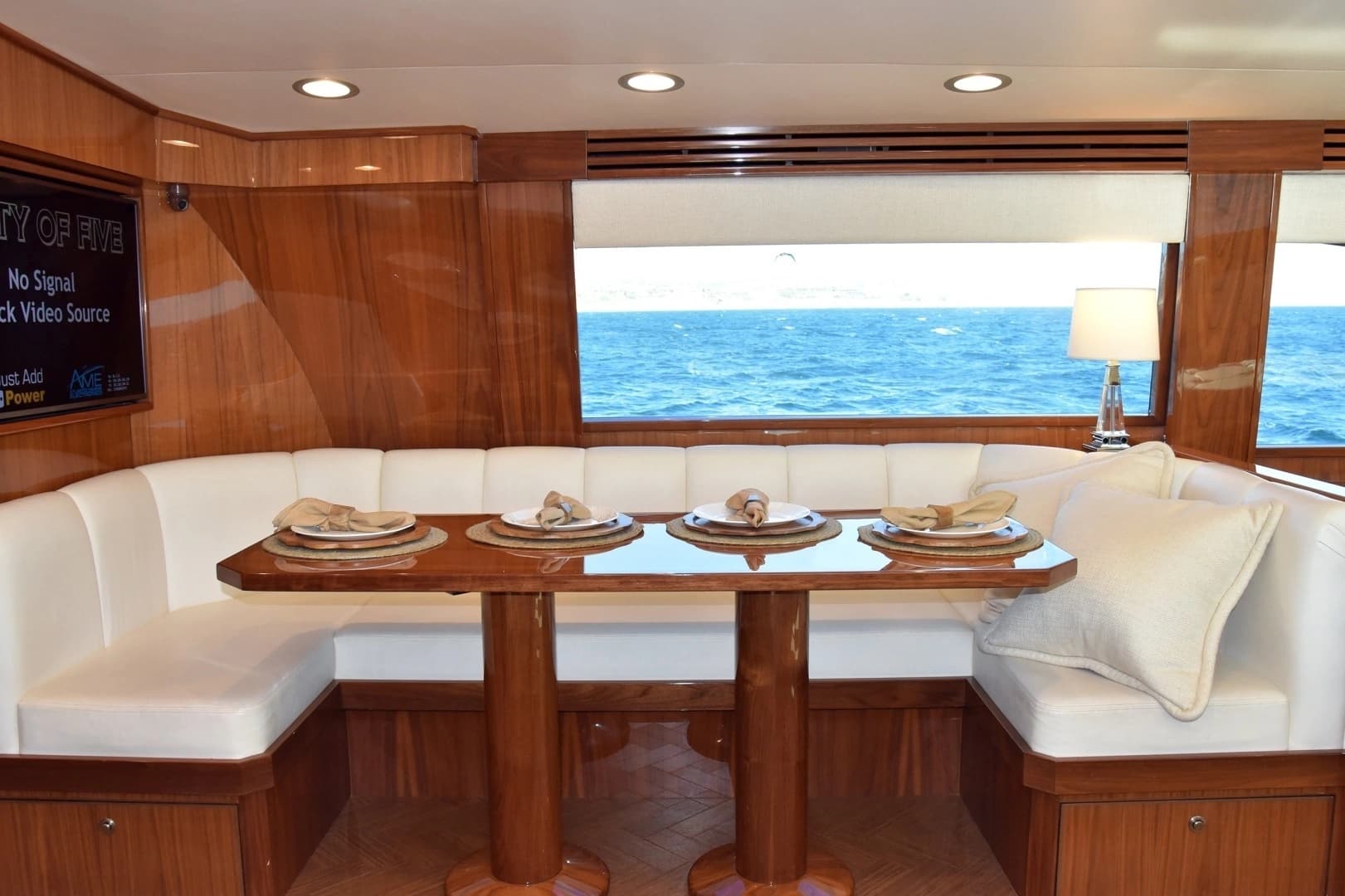 2019 Viking 80 Skybridge - Image 17