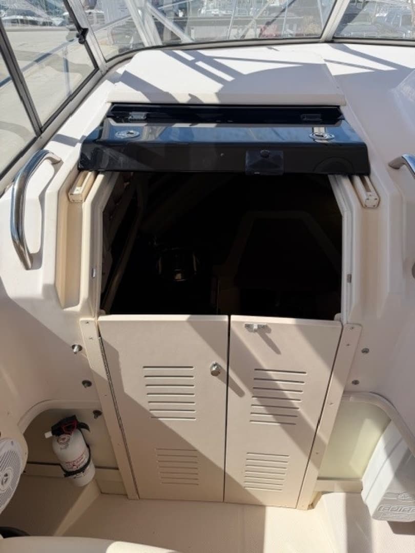 2007 Grady-White 300 Marlin - Image 17