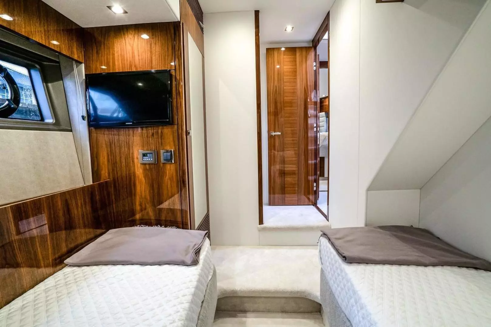 2019 Sunseeker Manhattan - Image 20