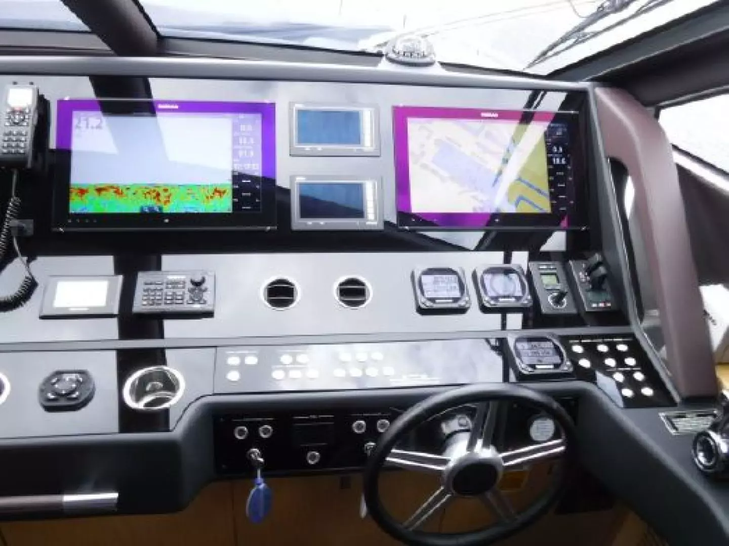 2016 Sunseeker Yacht - Image 7