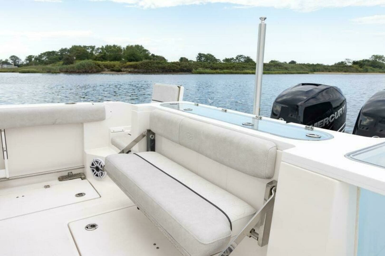 2027 Sea Fox 328 Commander - Image 33