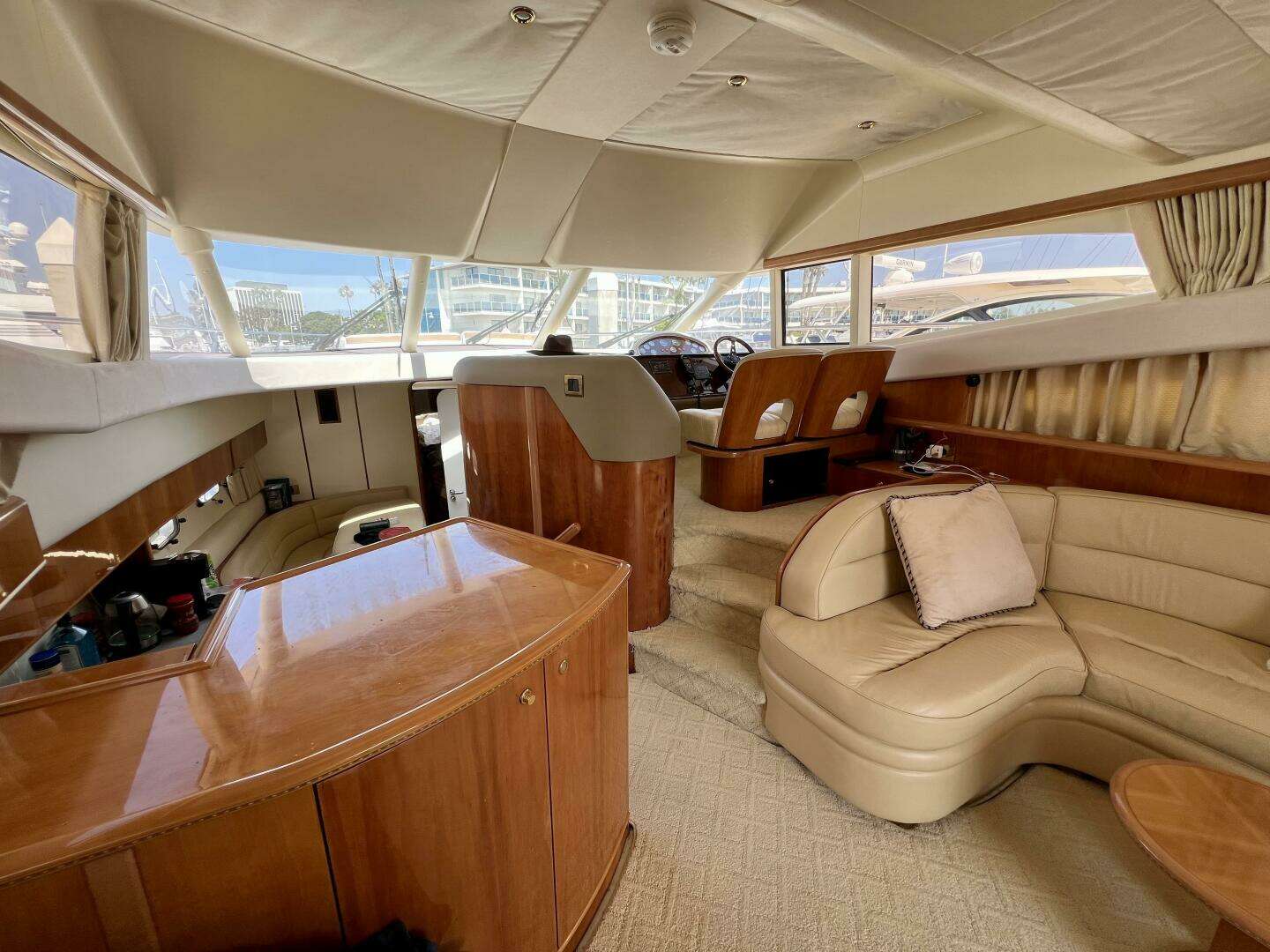 2000 Viking Princess 52 Flybridge - Image 50